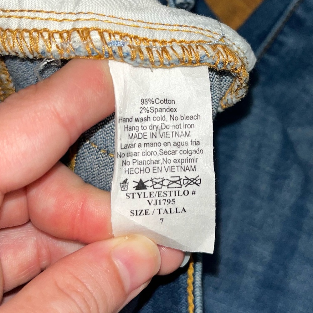 Jeans - Picture 3 of 3